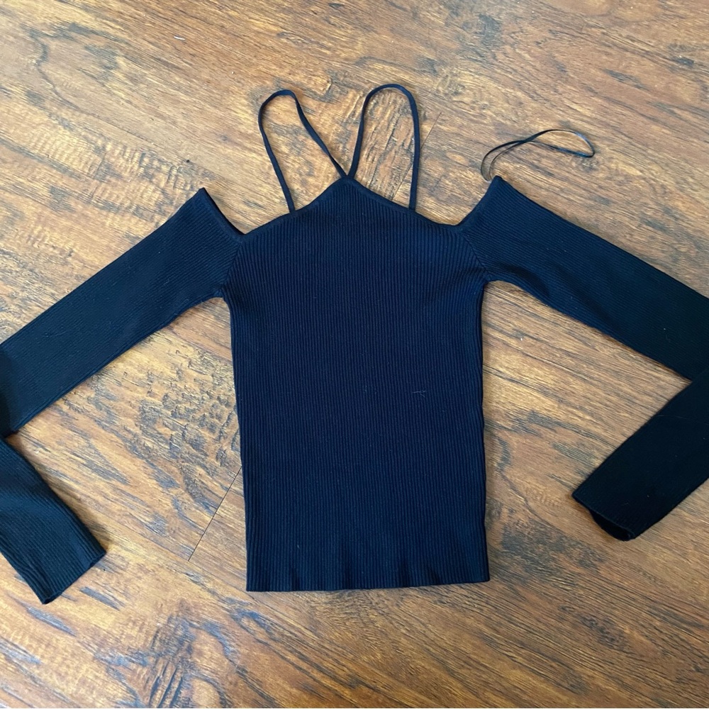 Bershka black long sleeve cut out crop top.